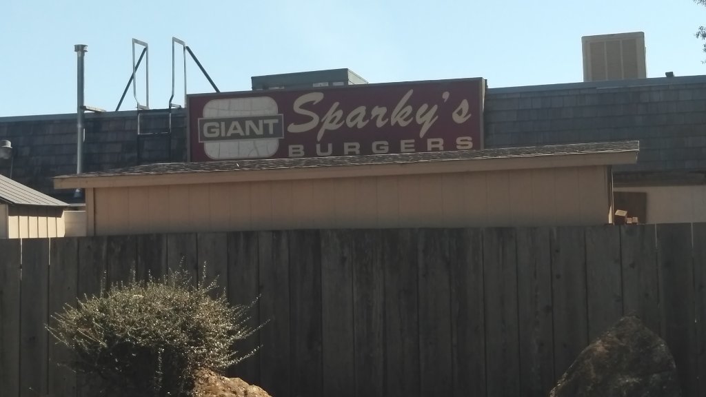 Sparky`s Giant Burgers